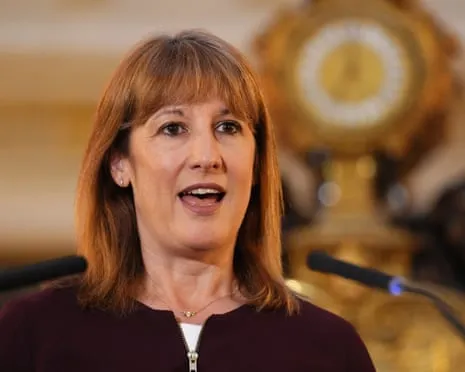 British Finance Minister Set to Attend Gambling Lobbyist's Event During Tax Review